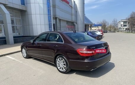 Mercedes-Benz E-Класс, 2012 год, 2 000 000 рублей, 2 фотография