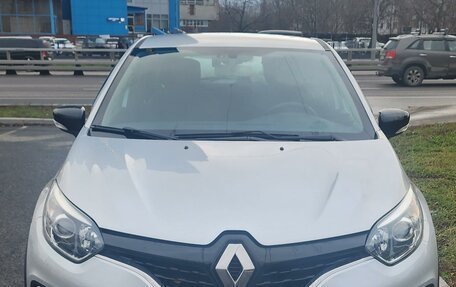 Renault Kaptur I рестайлинг, 2017 год, 1 420 000 рублей, 2 фотография