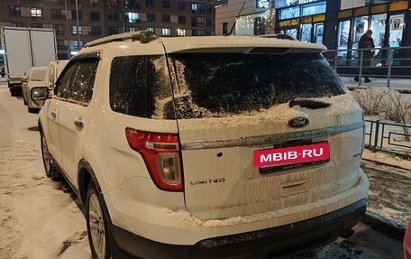 Ford Explorer VI, 2013 год, 1 250 000 рублей, 6 фотография