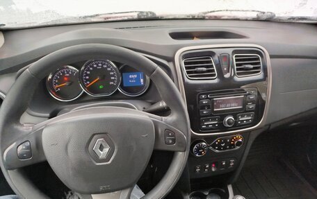 Renault Logan II, 2014 год, 600 000 рублей, 8 фотография