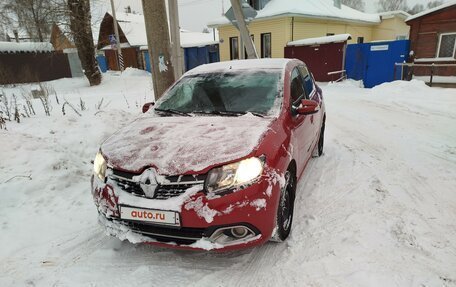 Renault Logan II, 2014 год, 600 000 рублей, 2 фотография