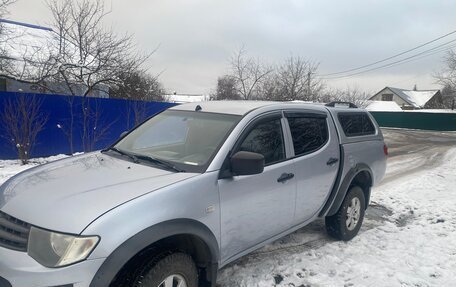 Mitsubishi L200 IV рестайлинг, 2011 год, 1 150 000 рублей, 2 фотография