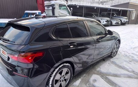 BMW 1 серия, 2019 год, 2 100 000 рублей, 3 фотография