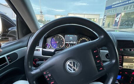 Volkswagen Touareg III, 2007 год, 1 950 000 рублей, 10 фотография