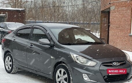 Hyundai Solaris II рестайлинг, 2012 год, 790 000 рублей, 3 фотография