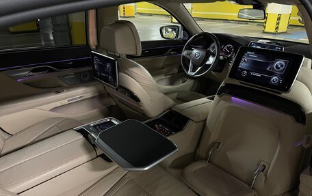 BMW 7 серия, 2016 год, 5 100 000 рублей, 14 фотография