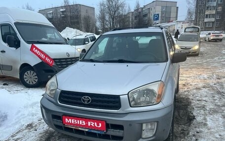 Toyota RAV4, 2003 год, 600 000 рублей, 1 фотография