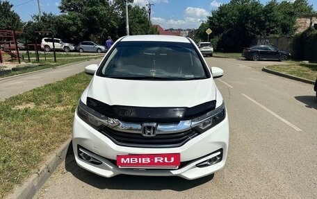 Honda Shuttle II, 2015 год, 1 300 000 рублей, 2 фотография