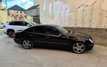 Mercedes-Benz E-Класс, 2002 год, 1 000 000 рублей, 15 фотография