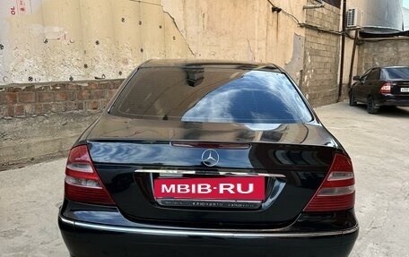 Mercedes-Benz E-Класс, 2002 год, 1 000 000 рублей, 17 фотография