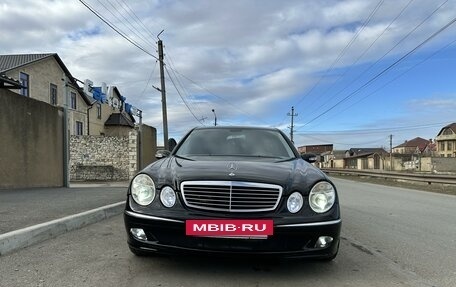 Mercedes-Benz E-Класс, 2002 год, 1 000 000 рублей, 10 фотография