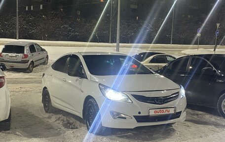 Hyundai Solaris II рестайлинг, 2015 год, 750 000 рублей, 4 фотография