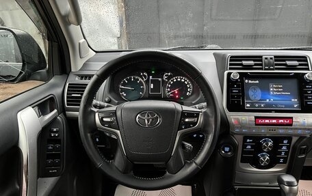 Toyota Land Cruiser Prado 150 рестайлинг 2, 2017 год, 5 555 555 рублей, 11 фотография