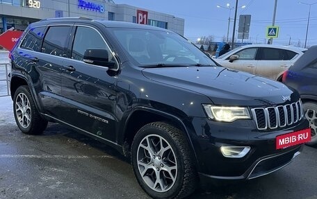 Jeep Grand Cherokee, 2017 год, 4 355 000 рублей, 3 фотография