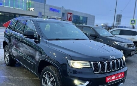 Jeep Grand Cherokee, 2017 год, 4 355 000 рублей, 2 фотография