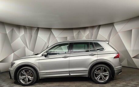 Volkswagen Tiguan II, 2017 год, 2 797 000 рублей, 5 фотография