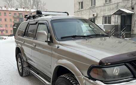 Mitsubishi Montero Sport, 2002 год, 910 000 рублей, 3 фотография