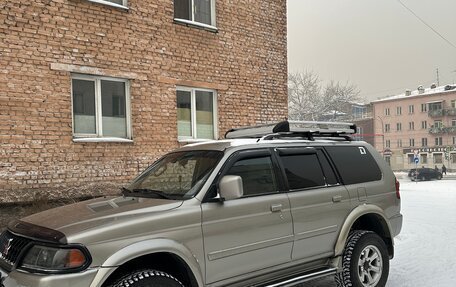 Mitsubishi Montero Sport, 2002 год, 910 000 рублей, 2 фотография