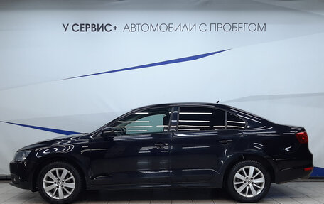 Volkswagen Jetta VI, 2013 год, 1 060 000 рублей, 2 фотография