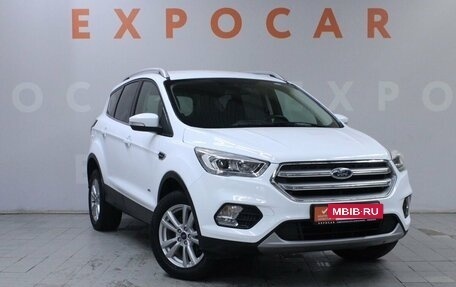 Ford Kuga III, 2018 год, 1 970 000 рублей, 3 фотография