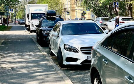 Mercedes-Benz E-Класс, 2015 год, 2 400 000 рублей, 12 фотография