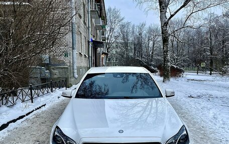 Mercedes-Benz E-Класс, 2015 год, 2 400 000 рублей, 22 фотография