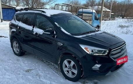 Ford Kuga III, 2017 год, 1 900 000 рублей, 3 фотография