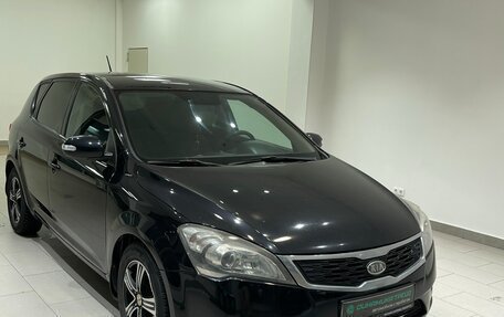 KIA cee'd I рестайлинг, 2011 год, 850 000 рублей, 3 фотография