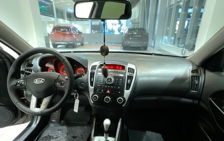 KIA cee'd I рестайлинг, 2011 год, 850 000 рублей, 16 фотография