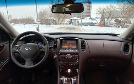 Infiniti QX50 I рестайлинг, 2013 год, 2 250 000 рублей, 12 фотография