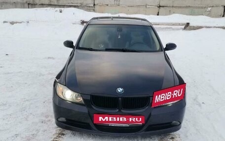 BMW 3 серия, 2005 год, 1 380 000 рублей, 5 фотография