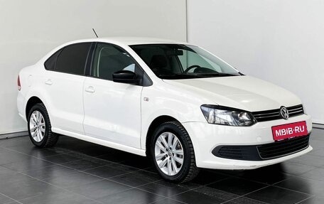 Volkswagen Polo VI (EU Market), 2013 год, 930 000 рублей, 1 фотография