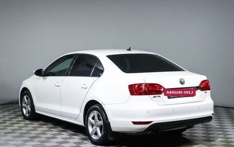 Volkswagen Jetta VI, 2013 год, 1 058 000 рублей, 7 фотография