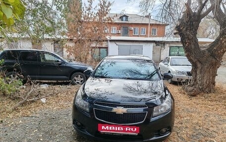 Chevrolet Cruze II, 2012 год, 950 000 рублей, 2 фотография