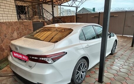 Toyota Camry, 2021 год, 3 320 000 рублей, 3 фотография