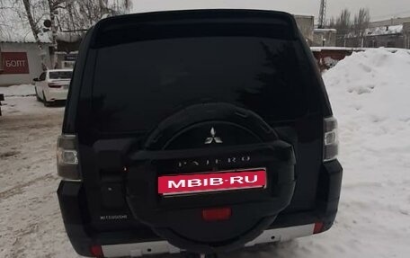 Mitsubishi Pajero IV, 2007 год, 1 550 000 рублей, 2 фотография