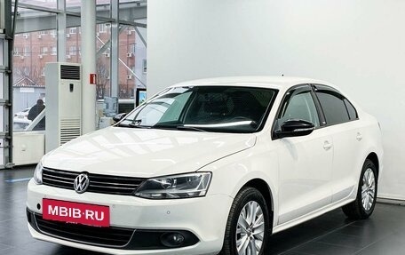 Volkswagen Jetta VI, 2014 год, 1 295 000 рублей, 2 фотография