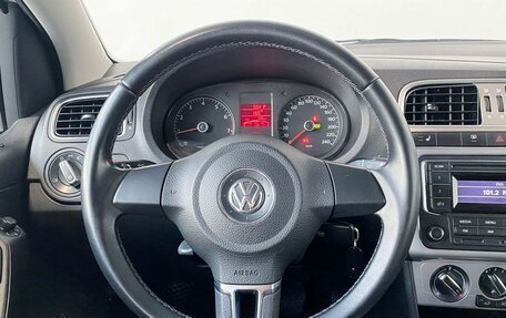 Volkswagen Polo VI (EU Market), 2013 год, 930 000 рублей, 10 фотография