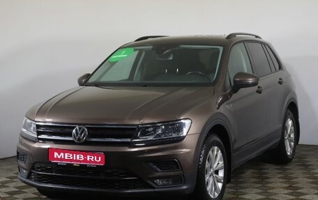 Volkswagen Tiguan II, 2020 год, 2 699 000 рублей, 1 фотография