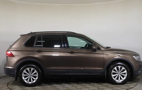 Volkswagen Tiguan II, 2020 год, 2 699 000 рублей, 4 фотография