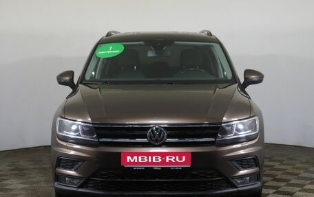 Volkswagen Tiguan II, 2020 год, 2 699 000 рублей, 2 фотография