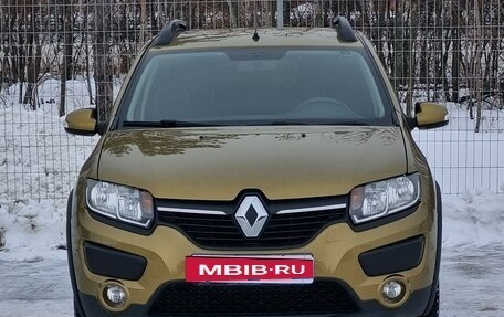 Renault Sandero II рестайлинг, 2017 год, 999 000 рублей, 2 фотография