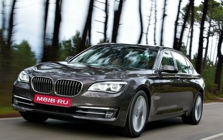 BMW 7 серия, 2012 год, 2 500 000 рублей, 1 фотография