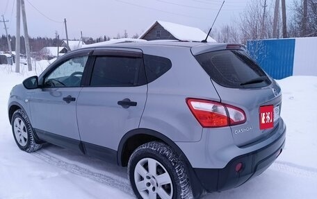 Nissan Qashqai, 2011 год, 1 045 000 рублей, 4 фотография