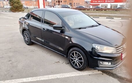 Volkswagen Polo VI (EU Market), 2015 год, 1 270 000 рублей, 1 фотография