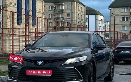 Toyota Camry, 2020 год, 3 400 000 рублей, 3 фотография