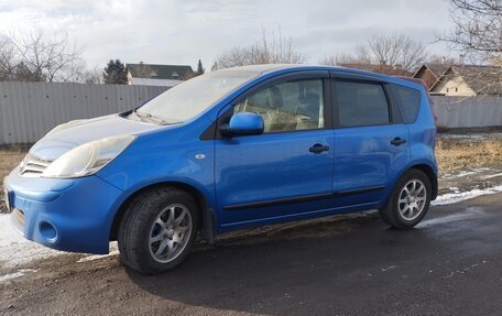 Nissan Note II рестайлинг, 2011 год, 850 000 рублей, 7 фотография