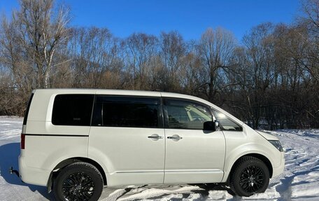 Mitsubishi Delica D:5 I, 2016 год, 2 500 000 рублей, 3 фотография