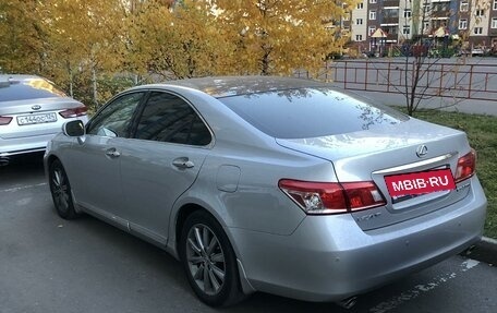 Lexus ES VII, 2011 год, 1 850 000 рублей, 2 фотография