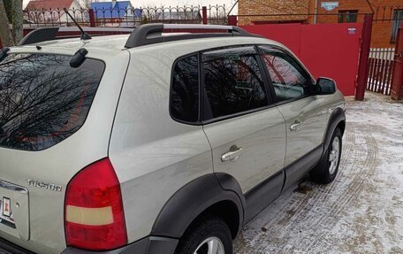 Hyundai Tucson III, 2006 год, 695 000 рублей, 10 фотография